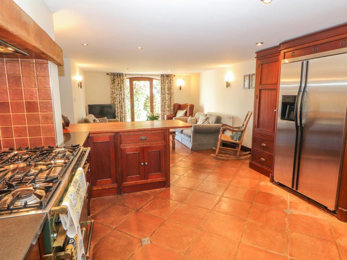 Clerk Beck Cottage Ulverston Bagian luar foto