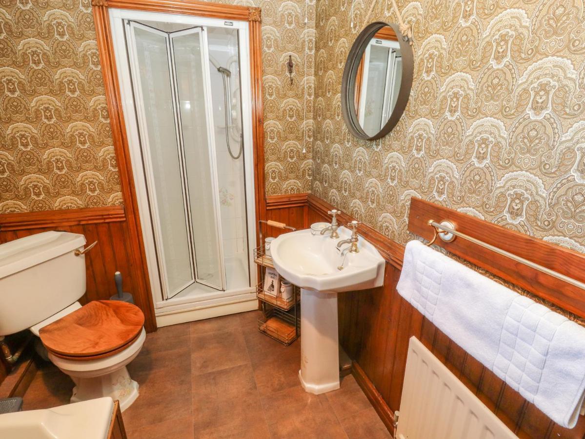 Clerk Beck Cottage Ulverston Bagian luar foto